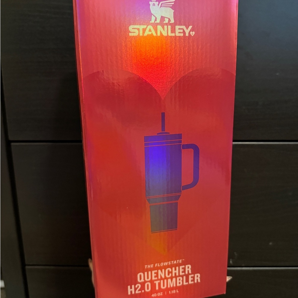 New in Box Stanley Berry Truffle
Tumbler